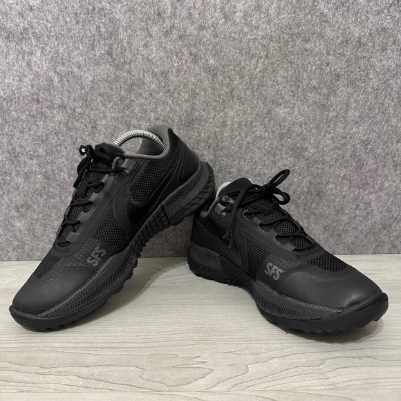 Nike React SFB Carbon Low Mens Tactical Training Shoes Black CZ7399-001 Size 8.5 main image 5